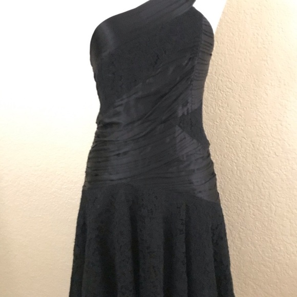 NWT Alice + Olivia One shoulder knee length dress - Picture 2 of 6